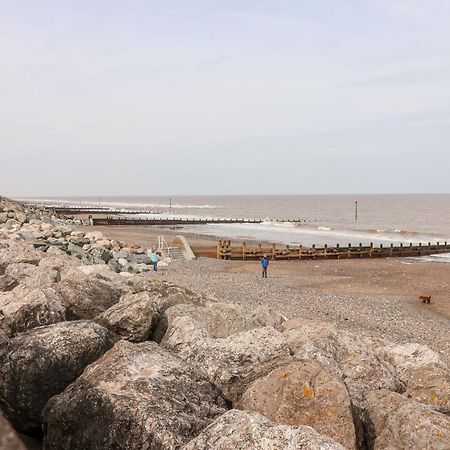 Вилла 14 The Promenade Уитернси Экстерьер фото