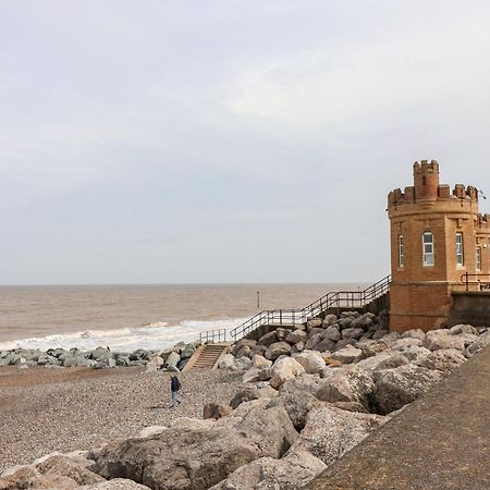 Вилла 14 The Promenade Уитернси Экстерьер фото