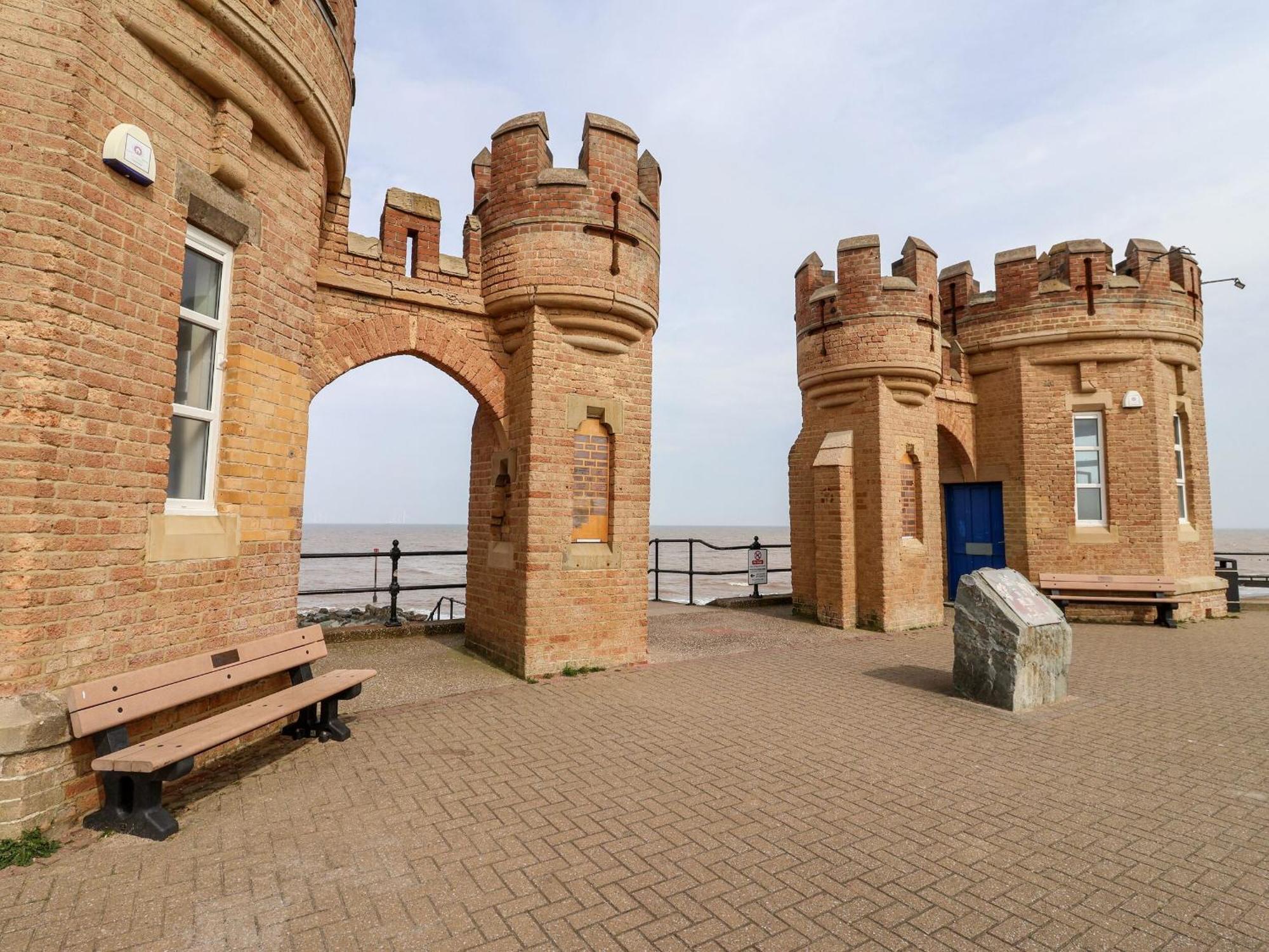 Вилла 14 The Promenade Уитернси Экстерьер фото